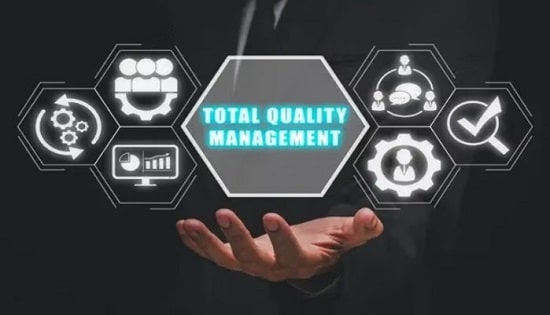 مدیریت کیفیت جامع (TQM) چیست؟